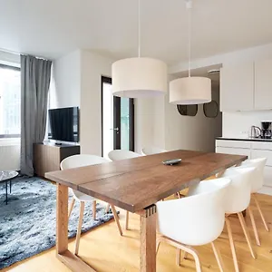 Stylish 2br W Private Balcony In Cph Centre Apartamento