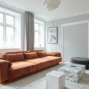 Large Modern Flats By Meat Packing District In Lejlighed