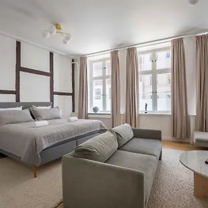 Stylish Flat At Location In Cph By The Canals Lejlighed